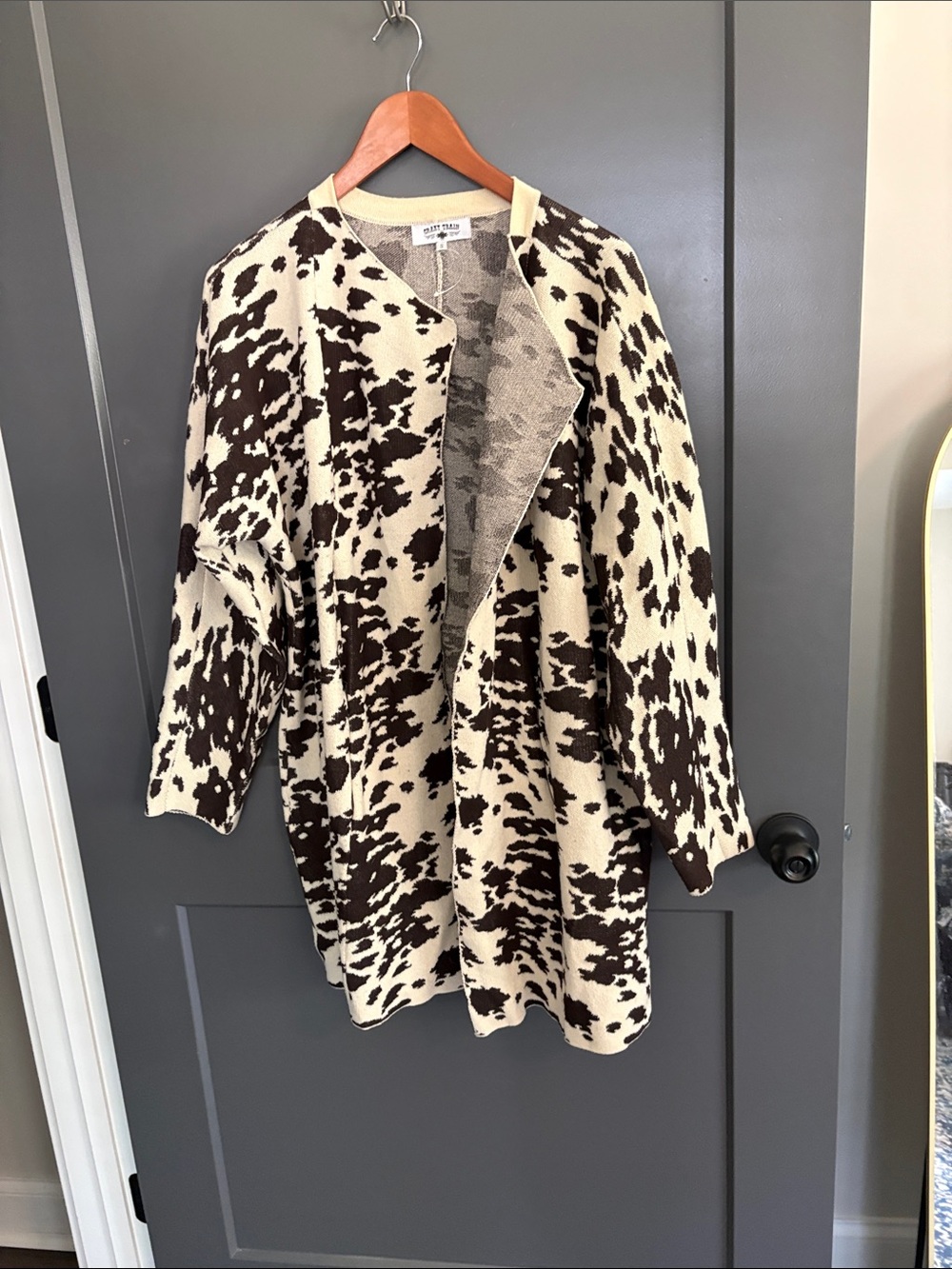 Crazy Train Cream and Brown Animal-Print Open Cardigan - Picture 5 of 5